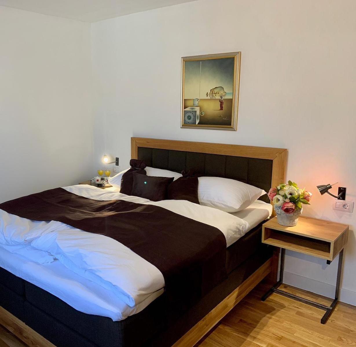 Motel Kiwi Grude Luaran gambar