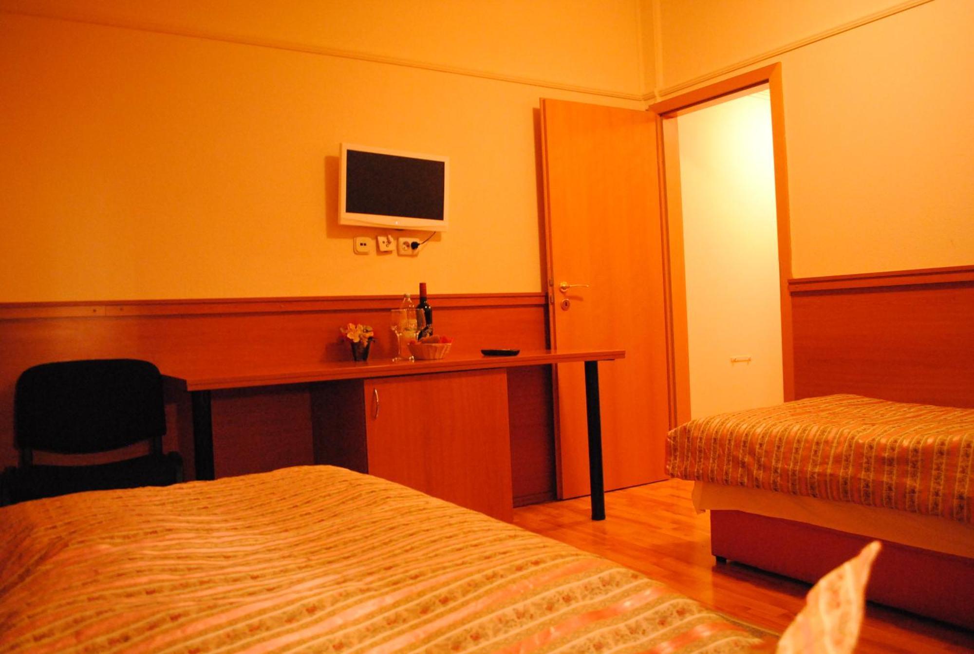 Motel Kiwi Grude Bilik gambar