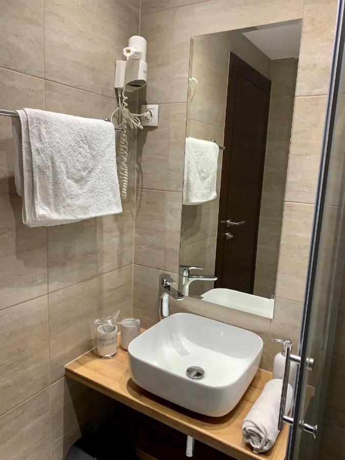 Motel Kiwi Grude Luaran gambar